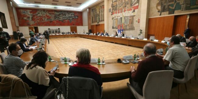 Krizni štab traži hitnu sednicu