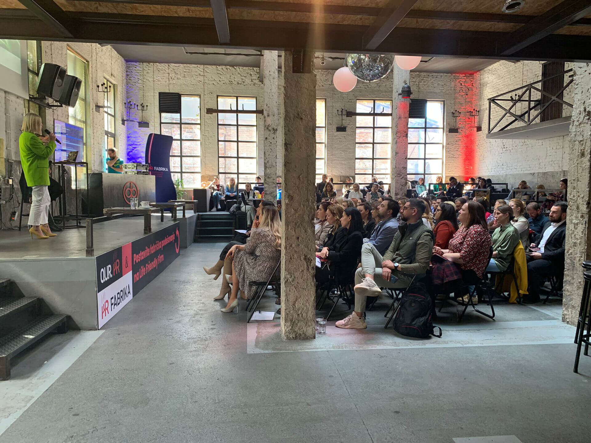 konferencija Postavite fabrička podešavanja na Life Friendly Firm