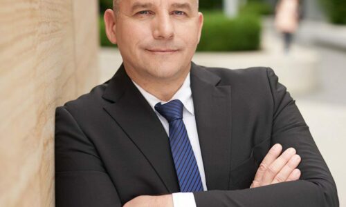 Vladimir Čuturilo, Foreo