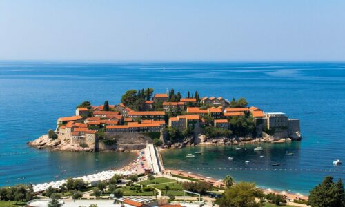 Crna Gora, prodaja hotela