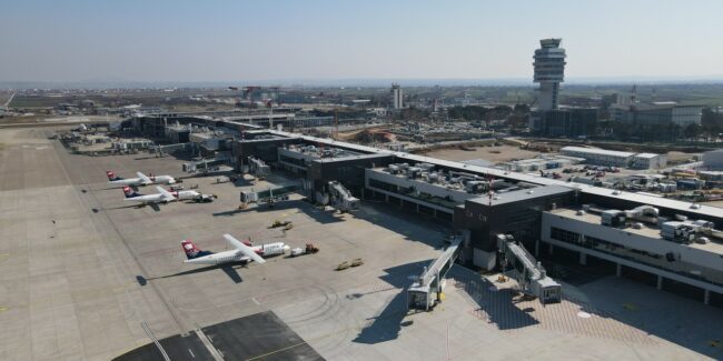 Aerodrom Nikola Tesla, kasne letovi