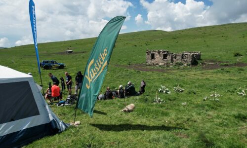 Sakupljanje limenki Highlander