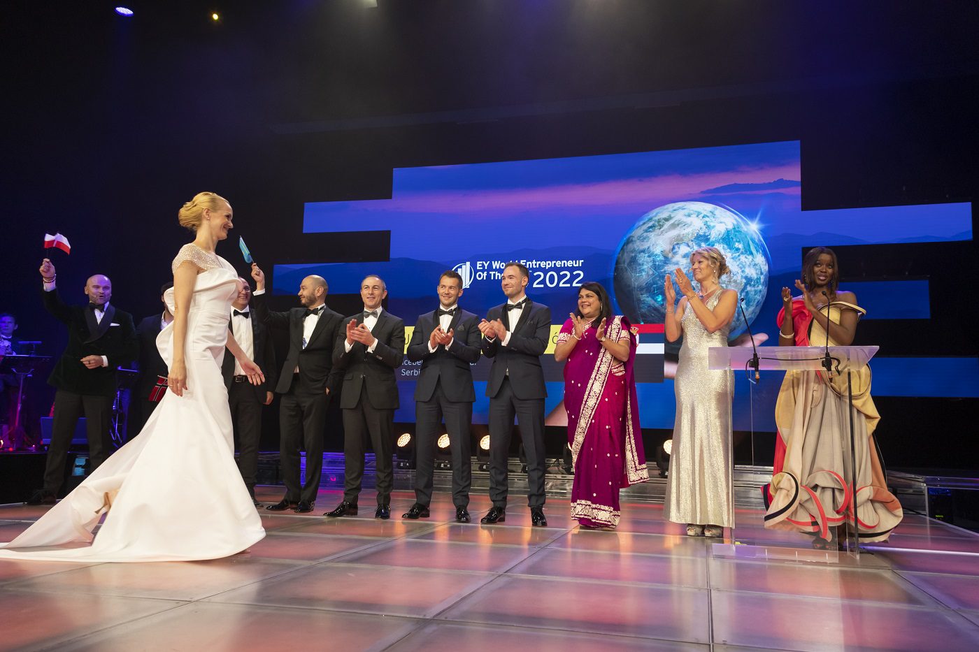 Jelena Popović Bujić, Iceberg Salat Centar