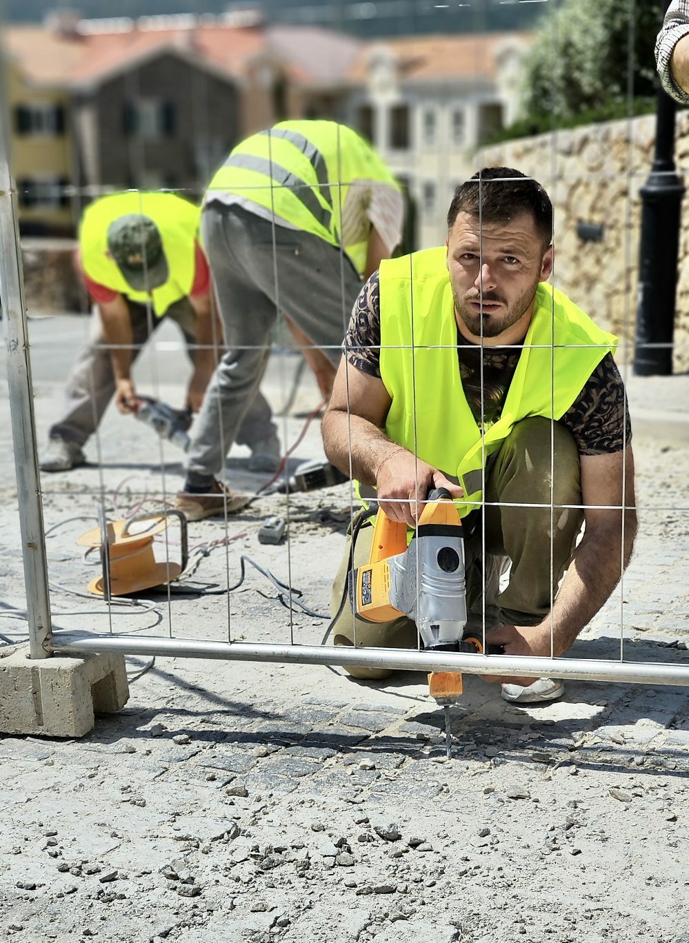 Radnici, Xioami serija 12