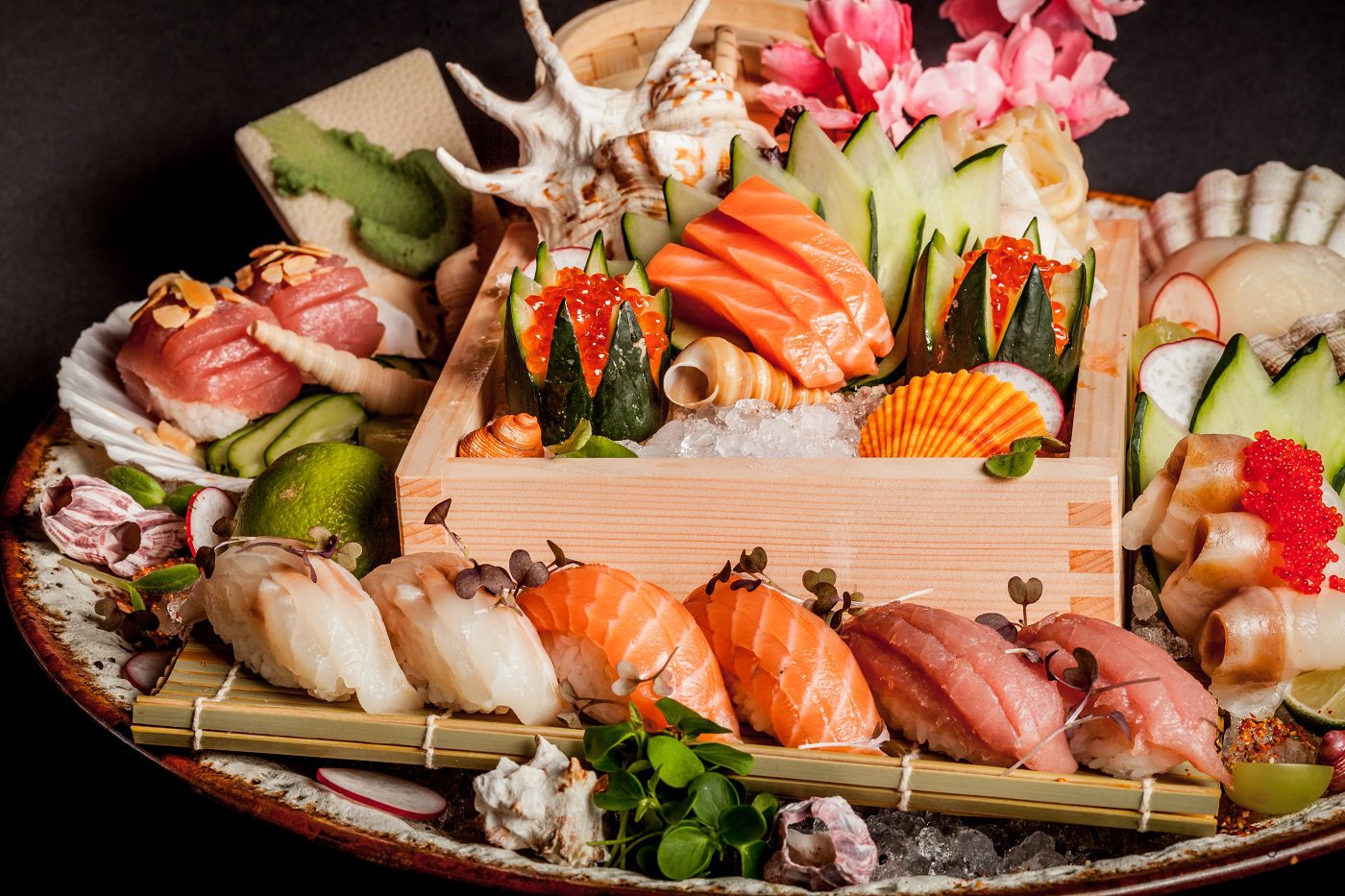 LOLA BRAZA Sushi & Nikkei - Sushi