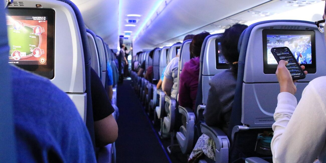 Avion, putnik,HAos na nebu