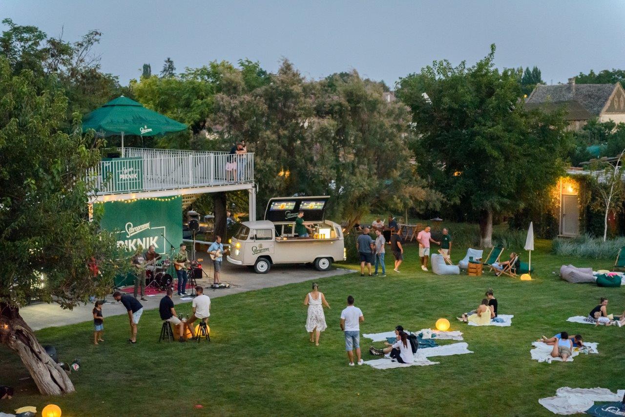 Piknik Staropramen pivo