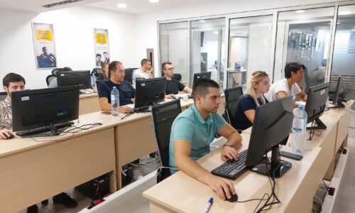 Mozzart, praksa u analitici