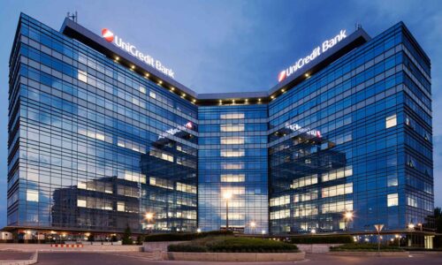 UniCredit