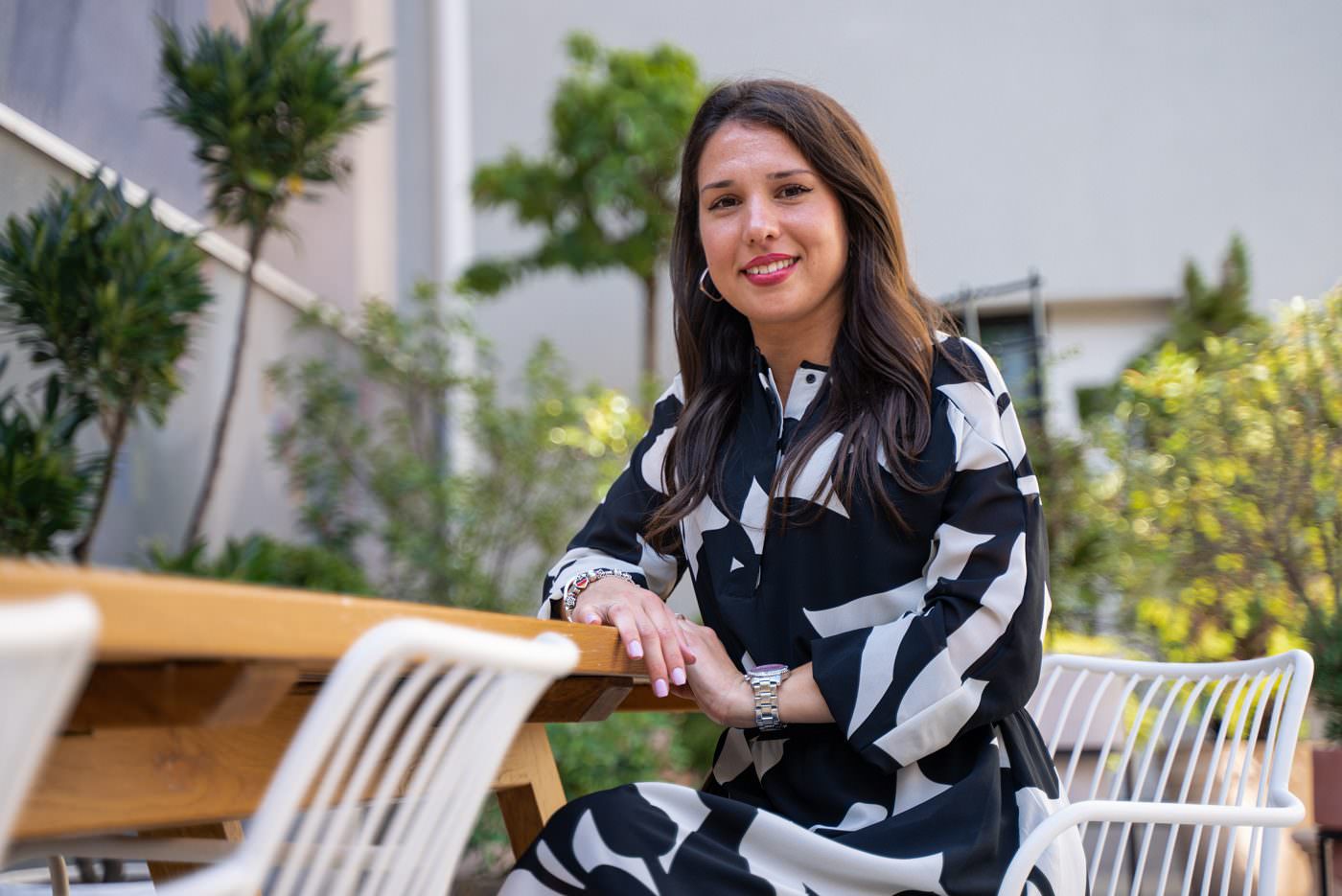 Jelena Popov, Šef jedinice za obradu priliva, OTP banka Srbija