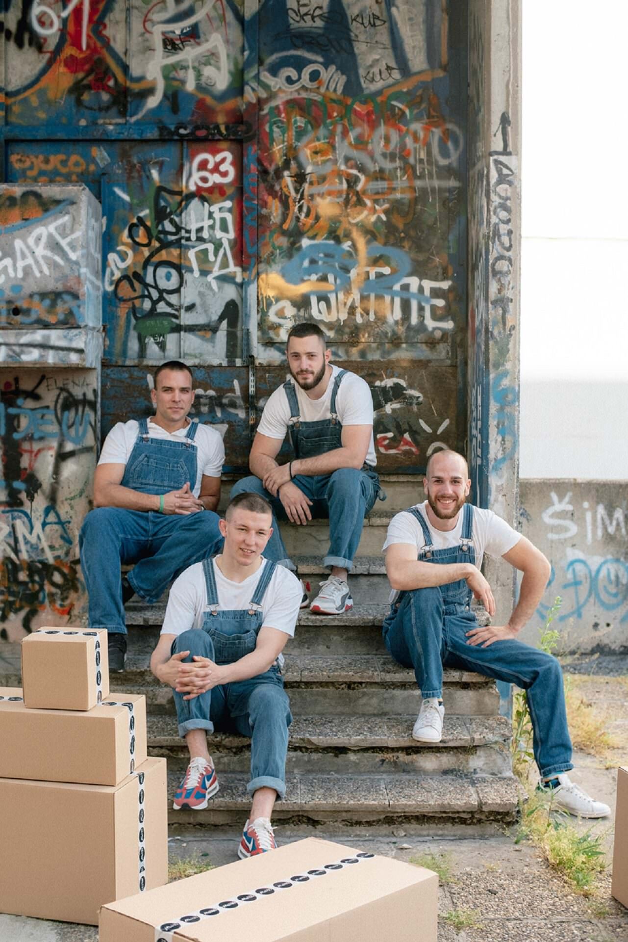 Jaki Momci : Nemanja, Novica i Igor