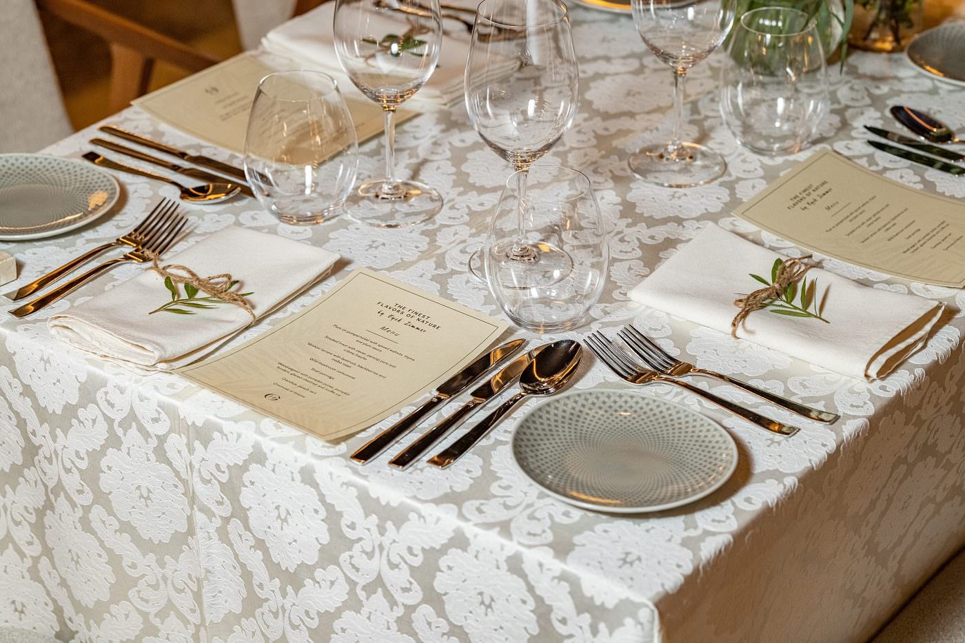 Večera, hotel "Grand"