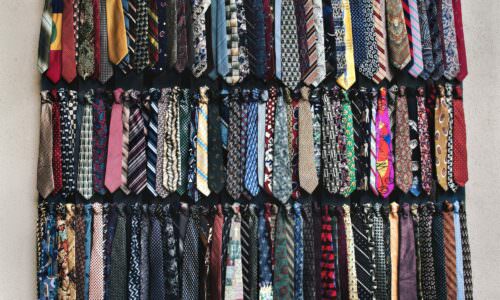 Kako vezati kravatu (Unsplash)