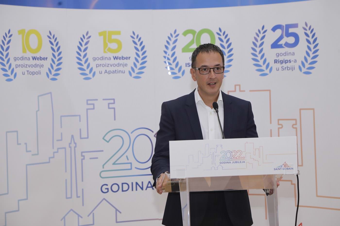 Vladan Ilić, Direktor Saint Gobain