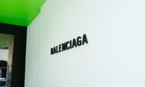 Balenciaga (Unsplash)