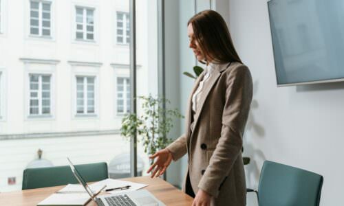 Kompanija, menadžment