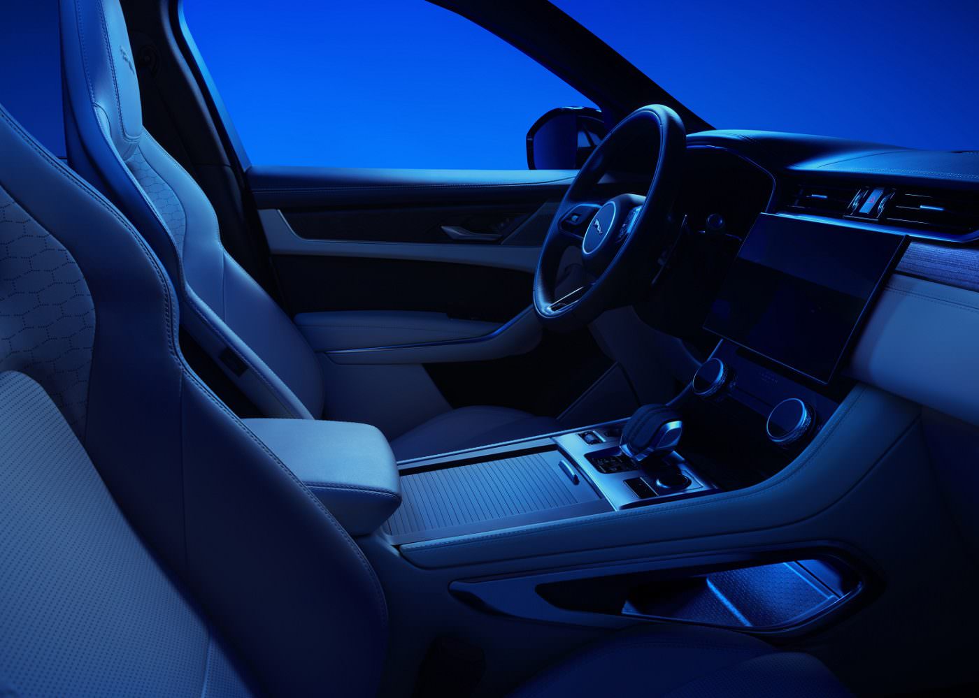 Enterijer Jaguar F-PACE