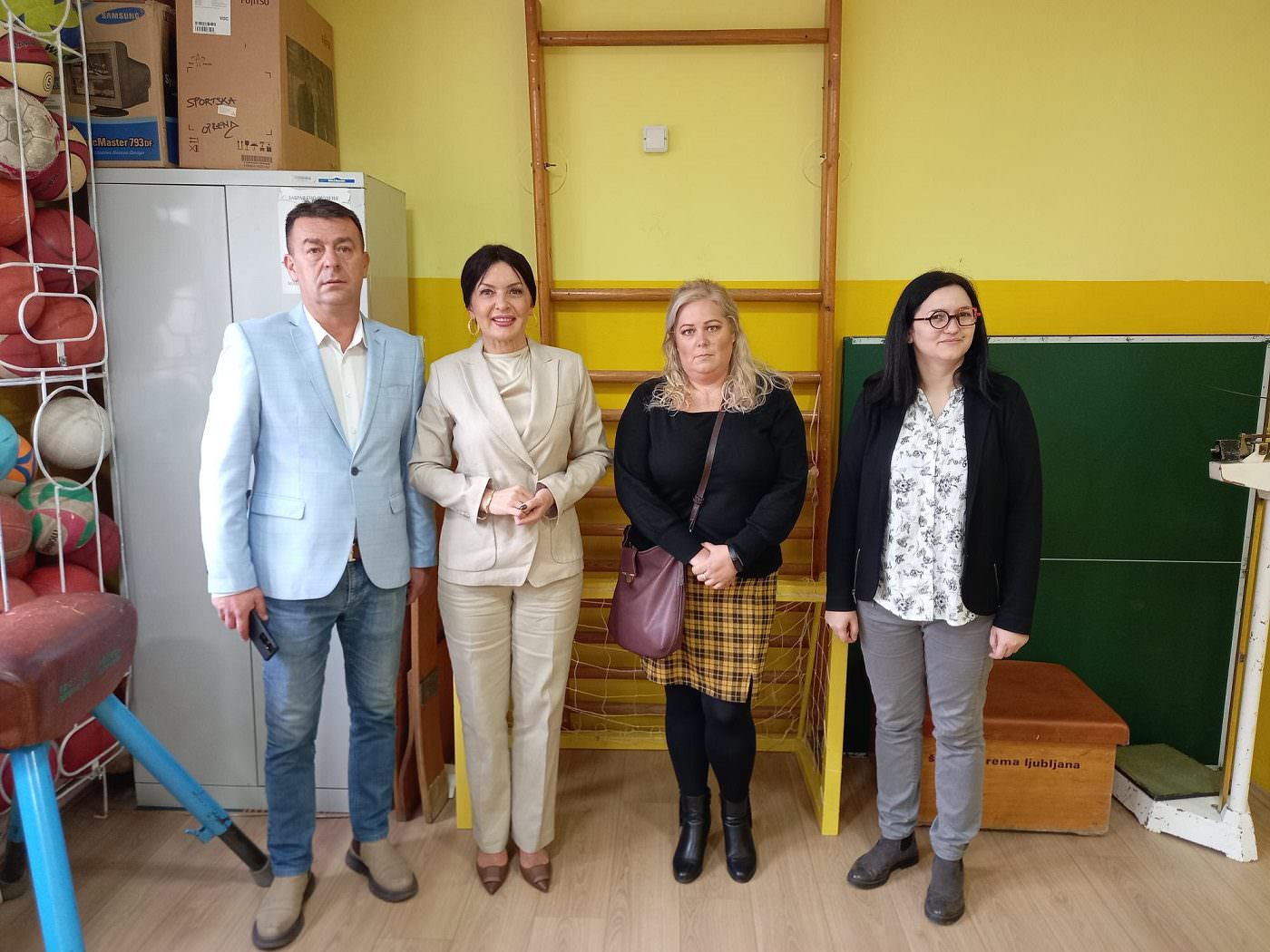 Jovica Voštinic (Roma Company), Bojana Marinković (ŠU Kraljevo), Jelena Andjelkovic (Roma Company), Biljana Mandić (ŠOSO Ivo Lola Ribar)