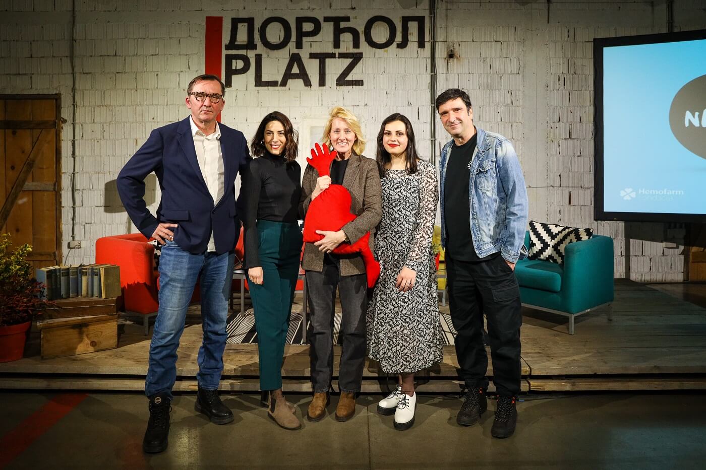 Ivan Lalic, Mikser Ana Djordjevic, psiholoskinja, Suzana Djordjevic, Hemofarm fondacija, Olivera Mitic, spisateljica, Dragan Ilic, novinar