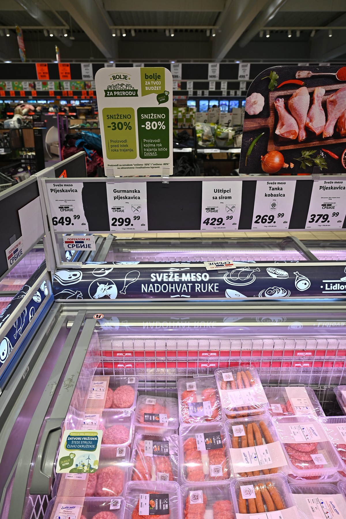 Food waste, sveže meso - foto Srdjan Bosnic