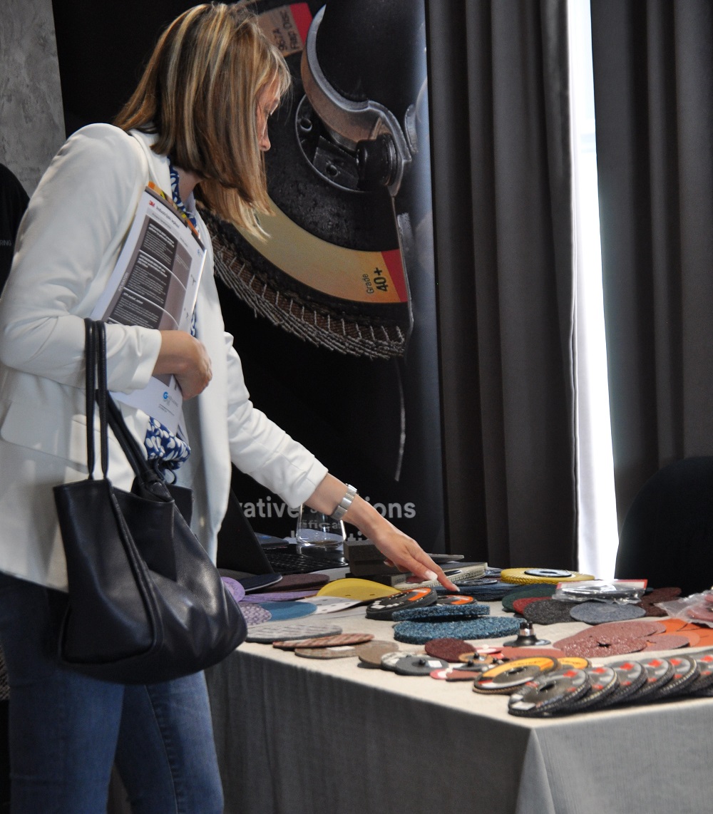 Brusni materijali na Sajmu noviteta u industriji