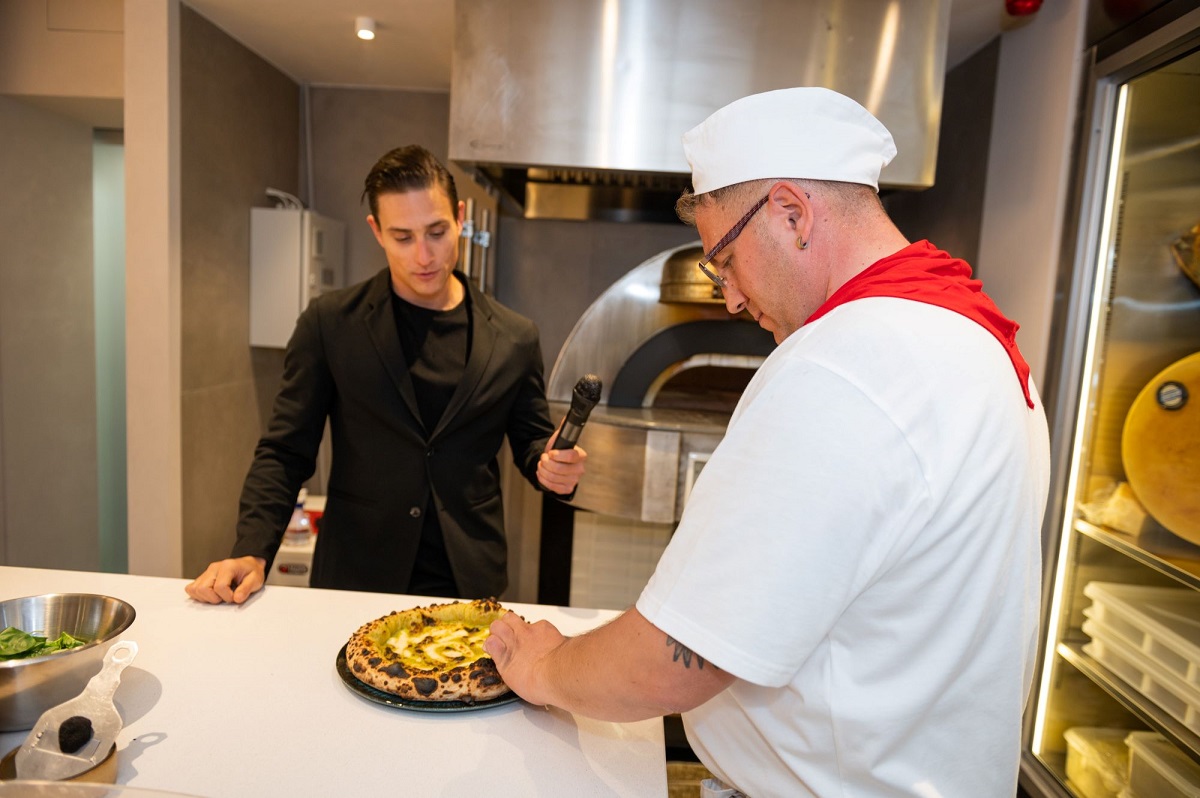 Slaven Došlo i pizza yolo