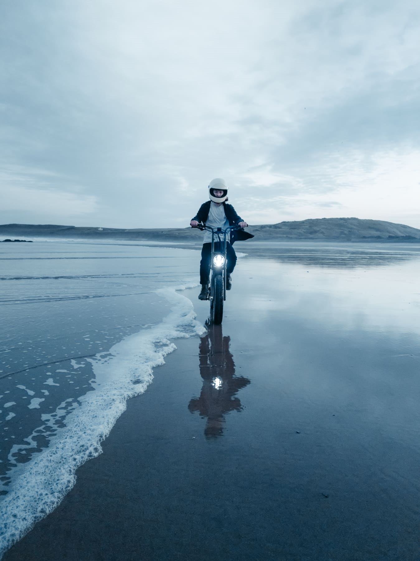 Autor - Elliot Simpson