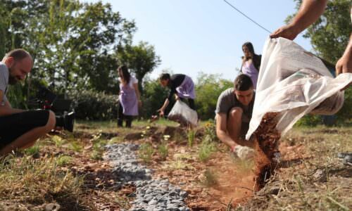 Kišne bašte niklo kao ja