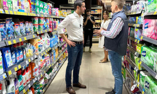 Tomislav Momirović, Bolja cena