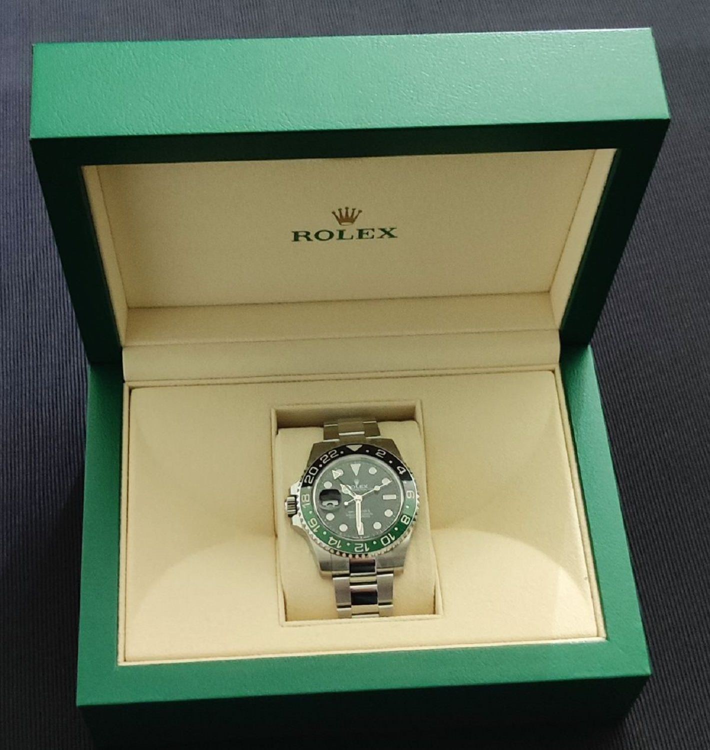 Luksuzna roba, licitacija, carina