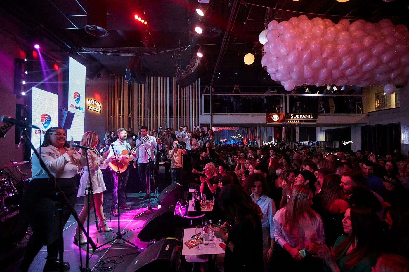 BIZ bendovi, Delta Holding