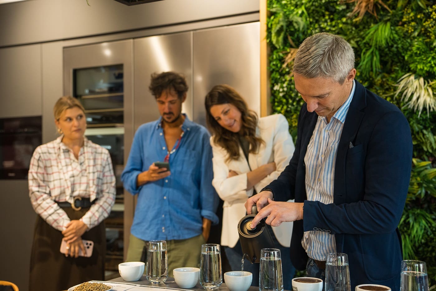 Tijana Bejatović, Founder & Business Communication Strategist @topIC, kafa