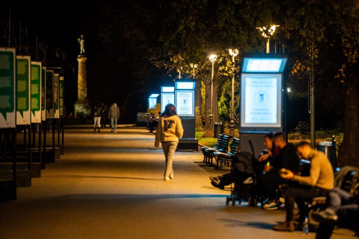 Solarne klupe Kalemegdan