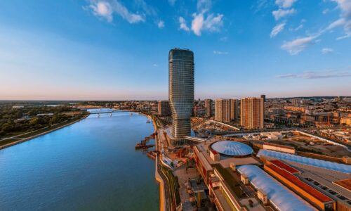 Pogled na BW i Kulu Beograd - Marko Edge