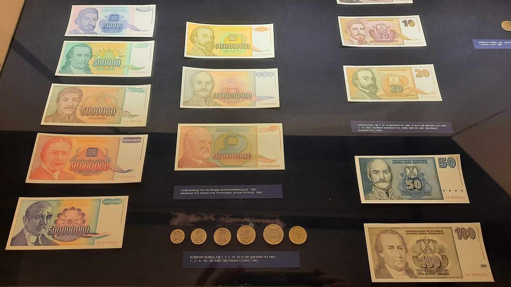 vek i po srpskog dinara