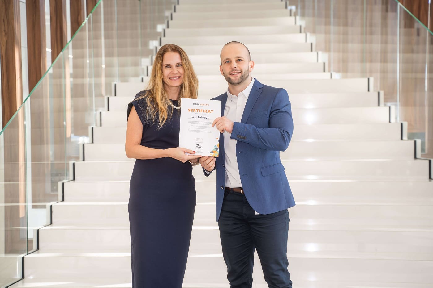 Mladi lideri, Delta Holding