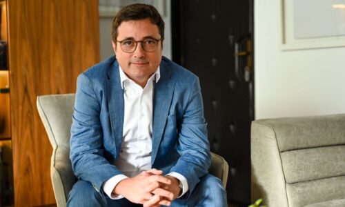 Dejan Vukotić, AOFI