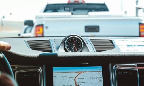 Navigacija bez dodirivanja telefona