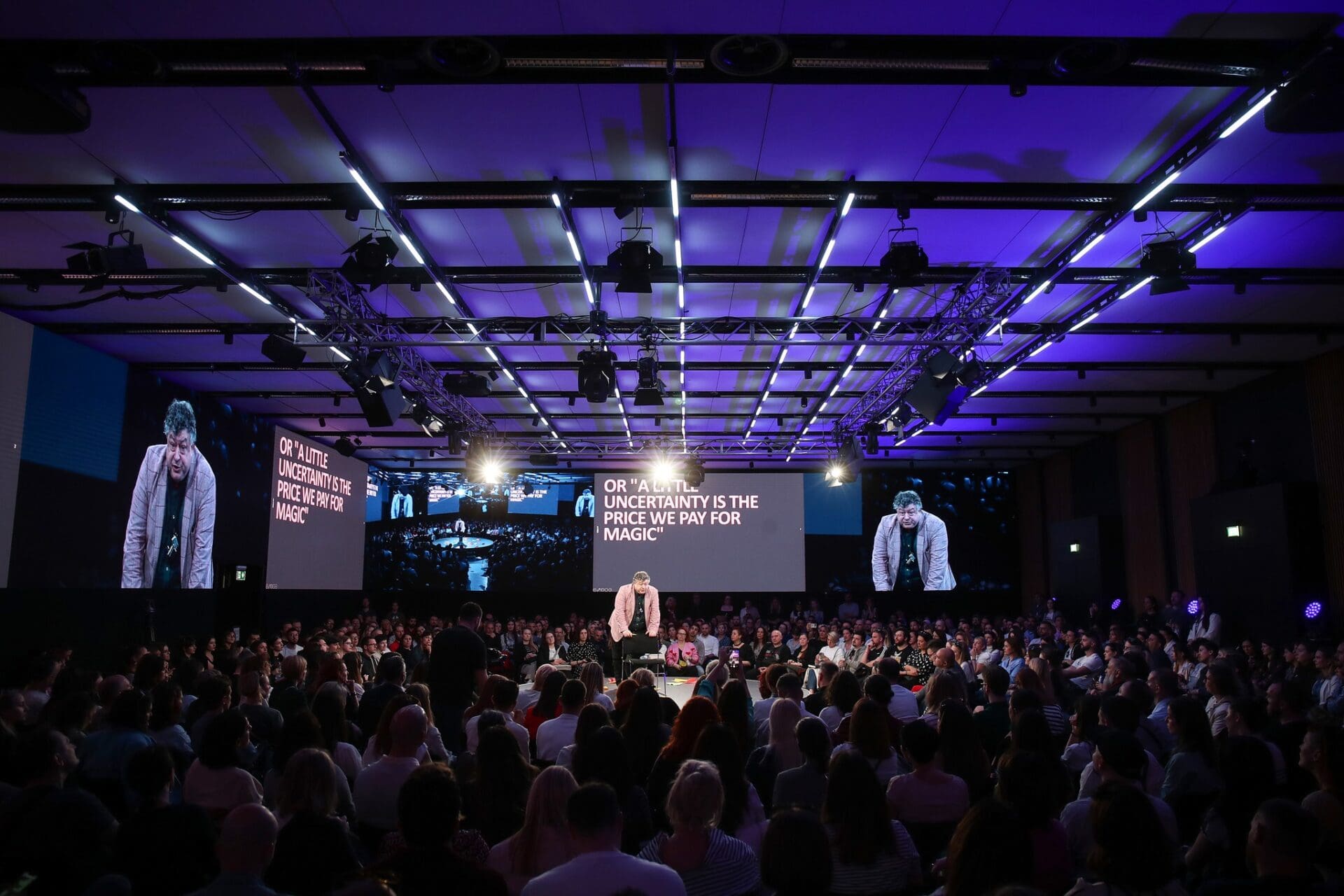 na Danima komunikacija