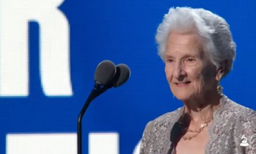 Grammy, Angela Alvarez