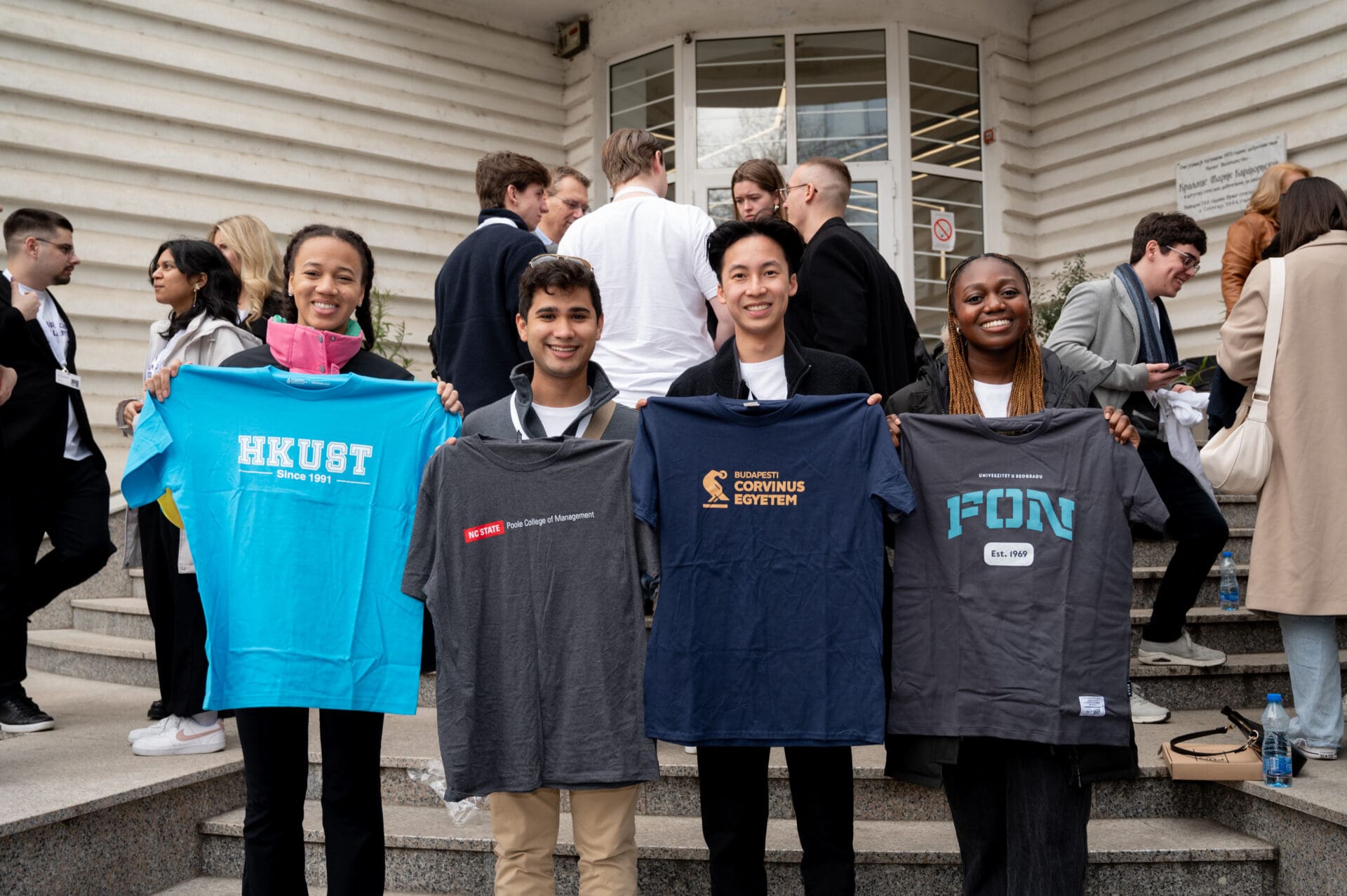 svetsko takmičenje, Studija slučaja, FON