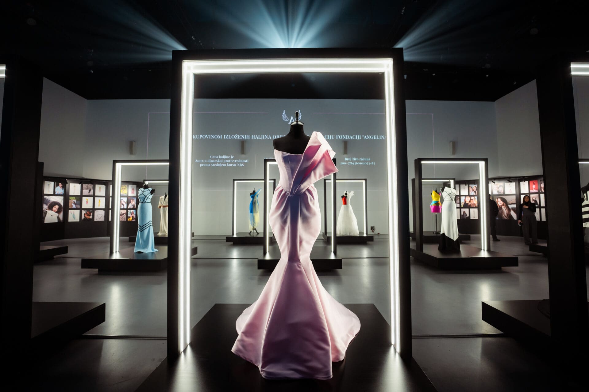 oživeli kreacije tragično nastradale Angeline Aćimović