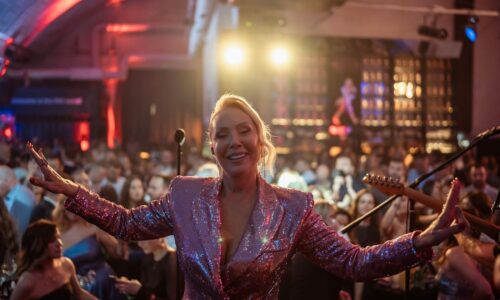 Lepa Brena, glo HYPER PRO