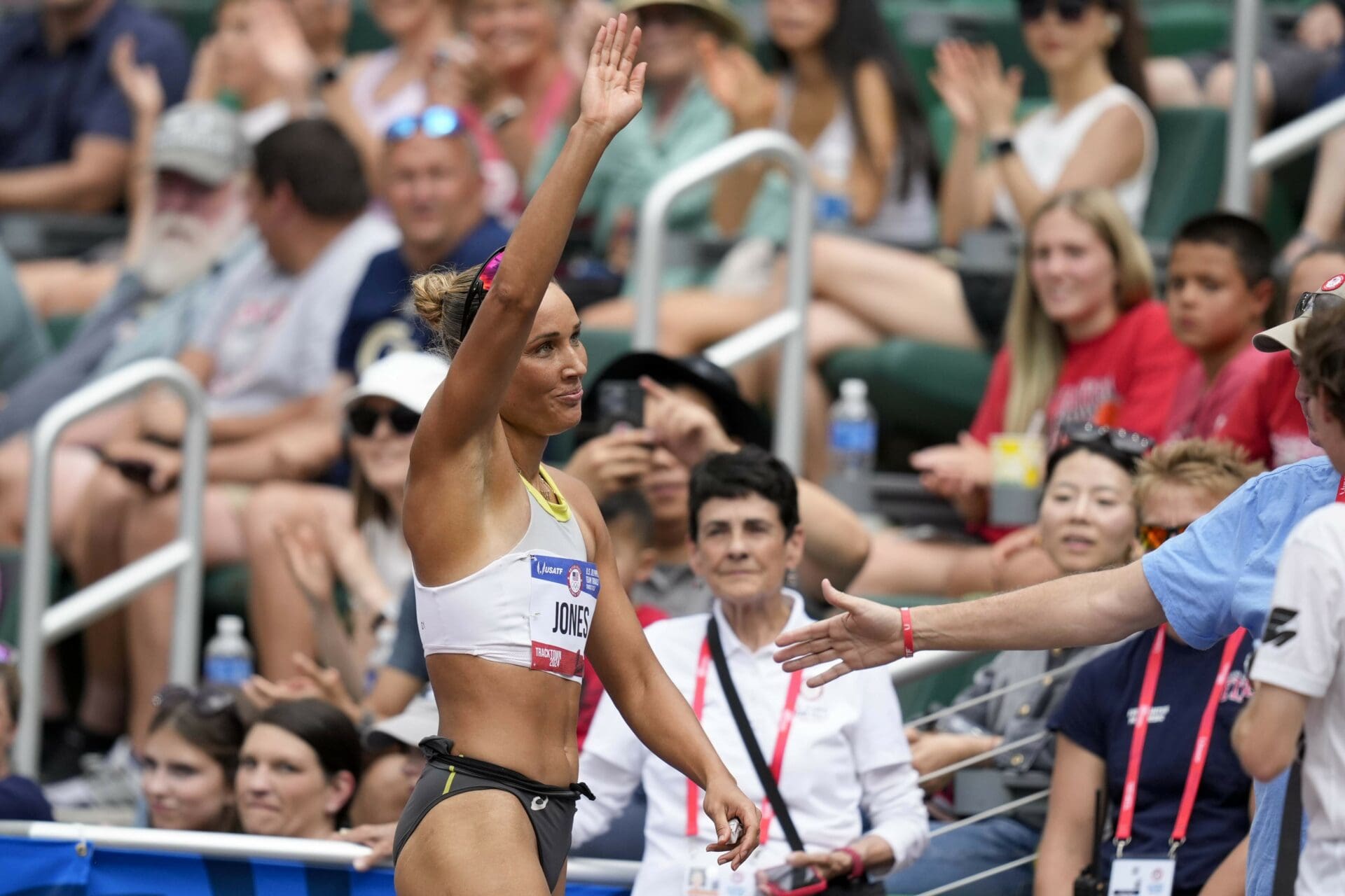 Amerikanka Lolo Džons