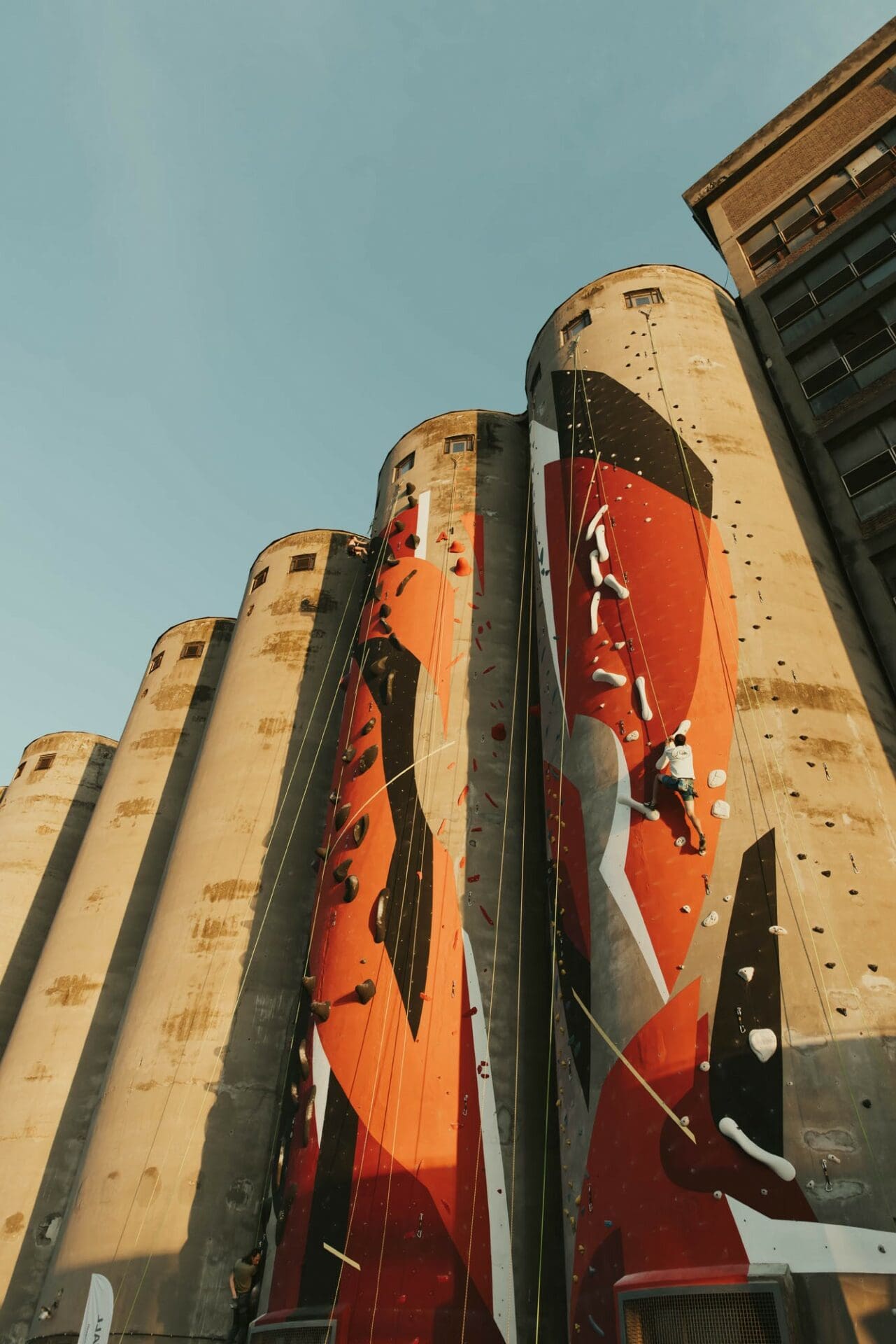 Silosi, Stena, penjanje