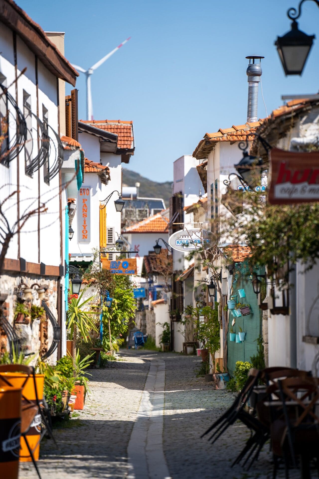 Izmir, spori gradovi