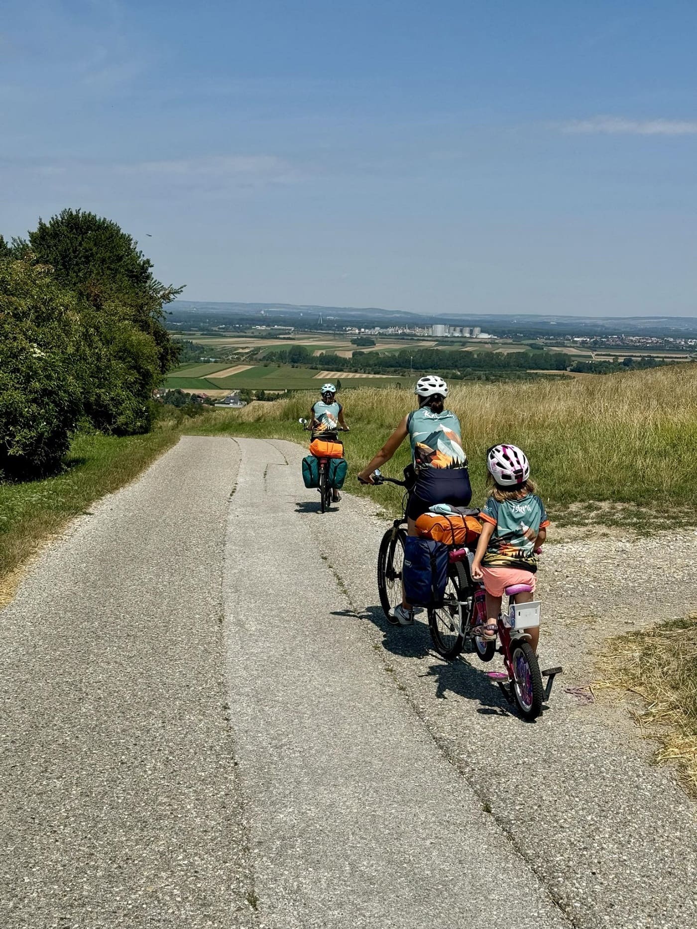 Putovanje, porodica Sandić