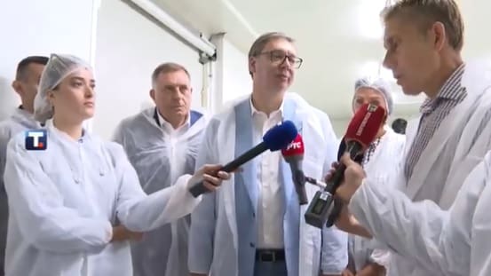 Aleksandar Vučić, MArtinović