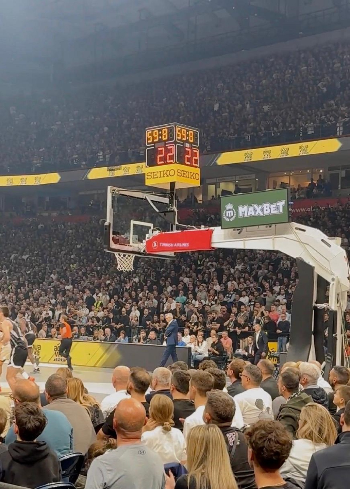 MaxBet Premium partner 