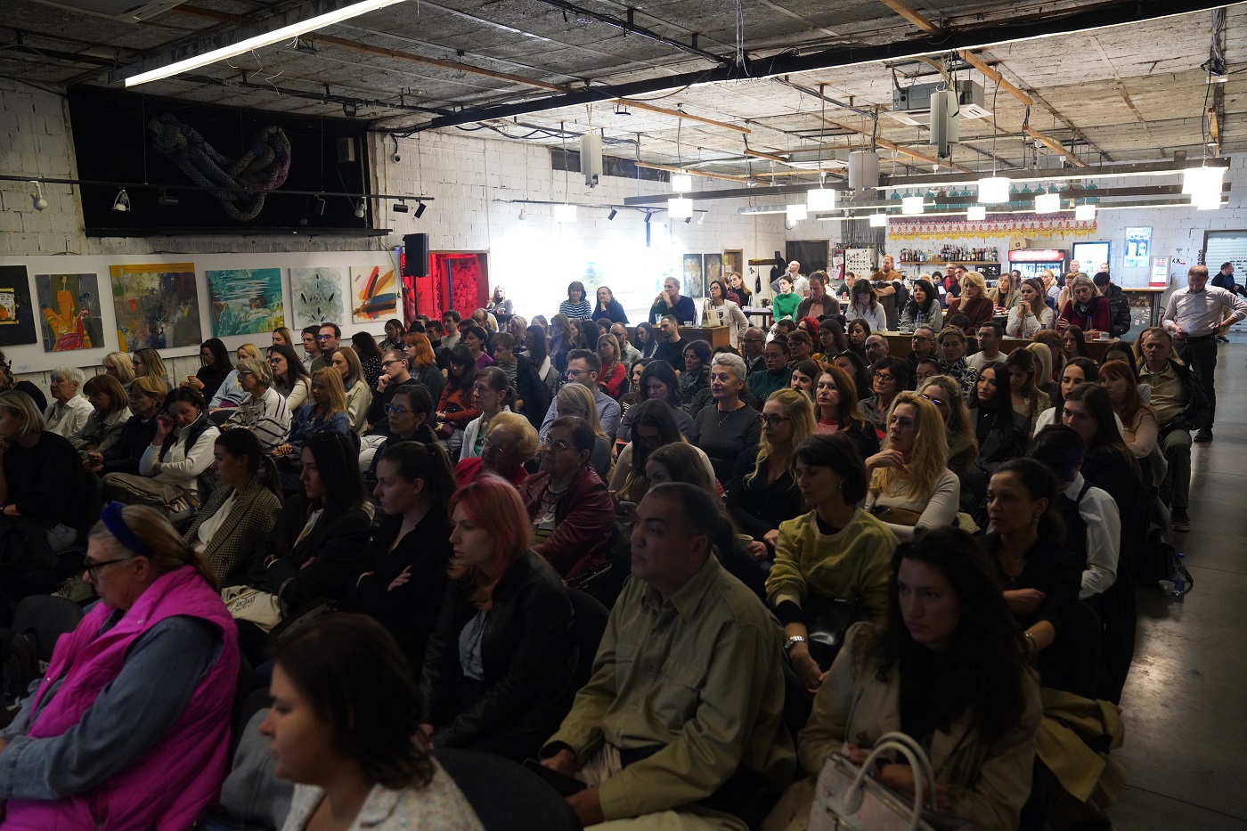 Publika na tribini Na kafi sa psihologom - Pandemija usamljenosti